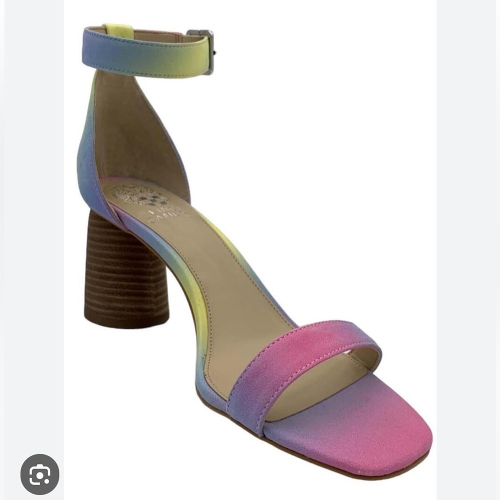 NWOT - Vince Camuto Leather Ankle Strap
Heeled Sandals - Mejorla - Size 8.5